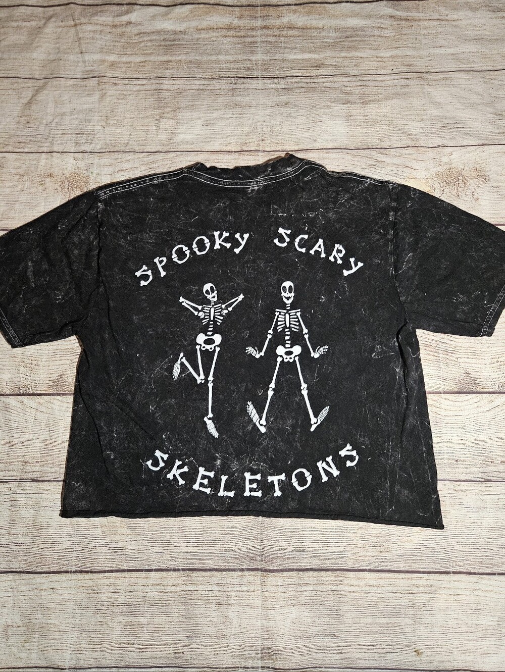 Gothic Spooky scary skeletons black acid wash cropped graphic tee shirt M/L
